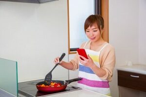 新婚の妻が努力していた