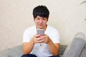 新しい彼女がいるから突き放す